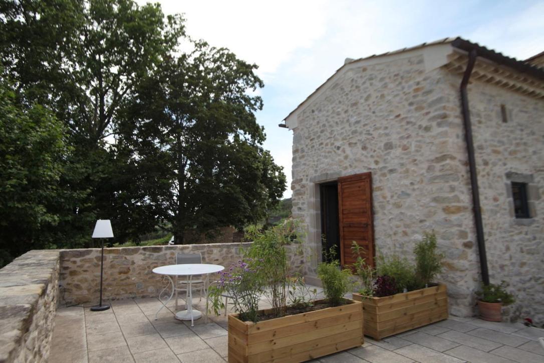Le Mas De La Coste Saint-Sauveur-de-Cruzière Exterior foto